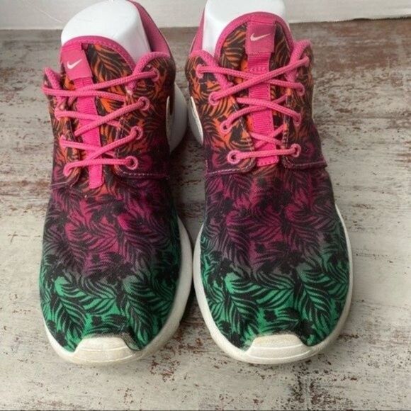 Nike Roshe Run Palm Tree Floral Running Shoes (677784-602) w 7 y 5.5 - Picture 5 of 10
